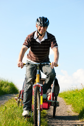 Helmpflicht bei Kinderfahrrad-Anhängern